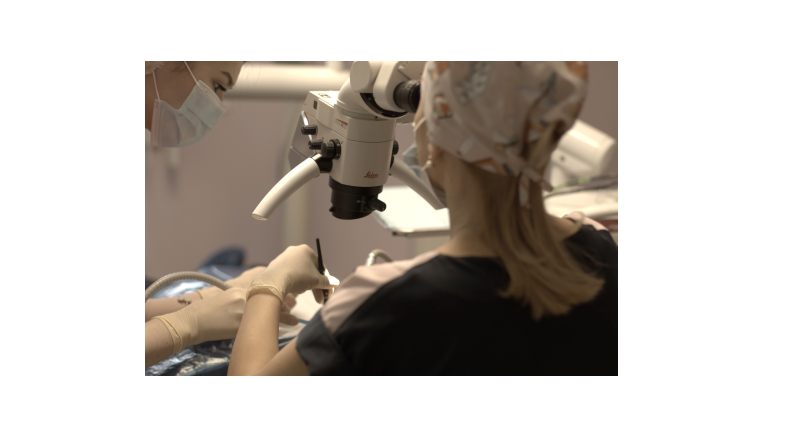 Почему лечить зубы без микроскопа - прошлый век?